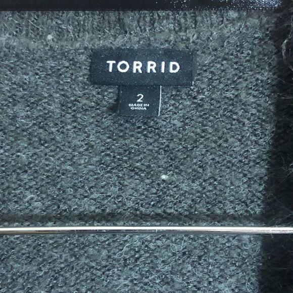 Torrid Drop Shoulder Open Front Duster With Sequin Detail On Sleeves. Gray. 2 - Picture 3 of 6